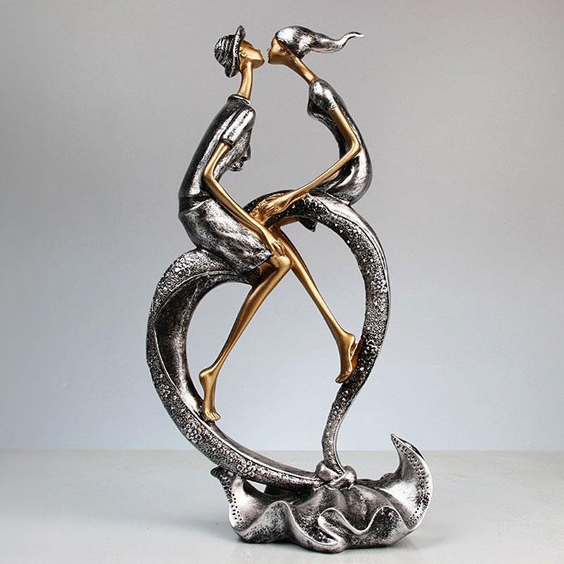 Kissing Decorative Sculpture — Decorative Sculpture (view 2)