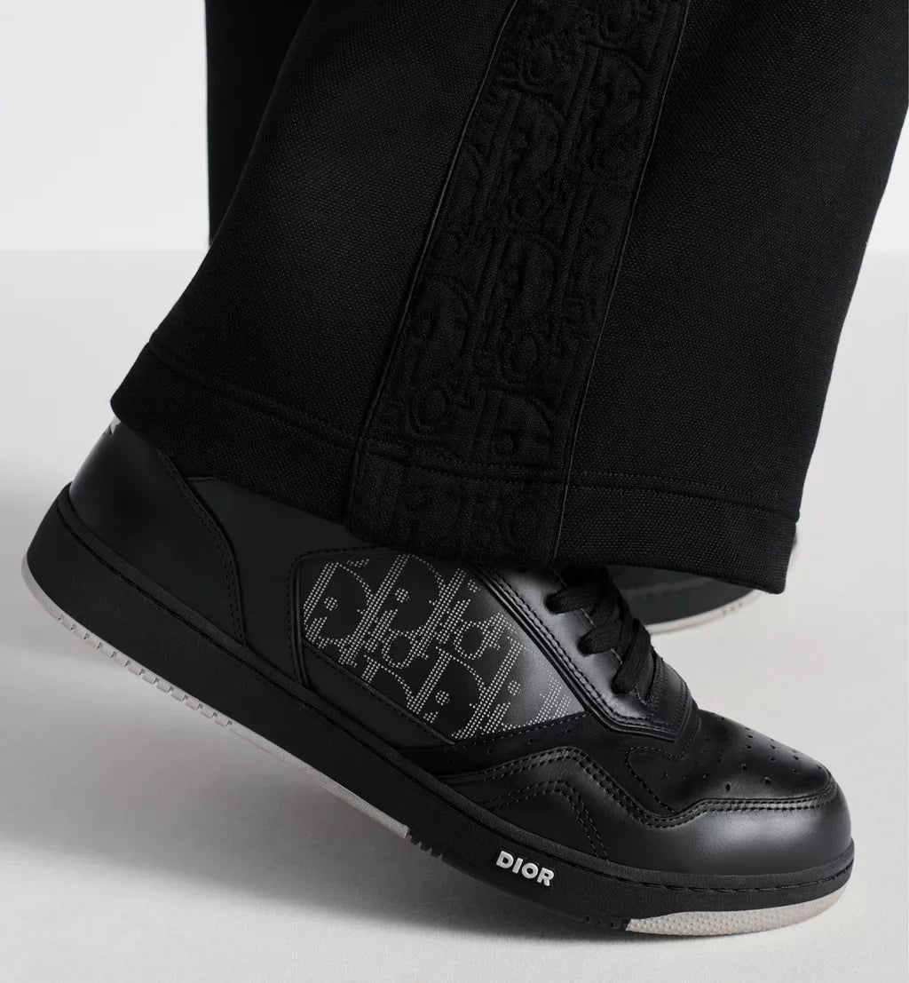 B27 Uptown Low-Top Sneaker