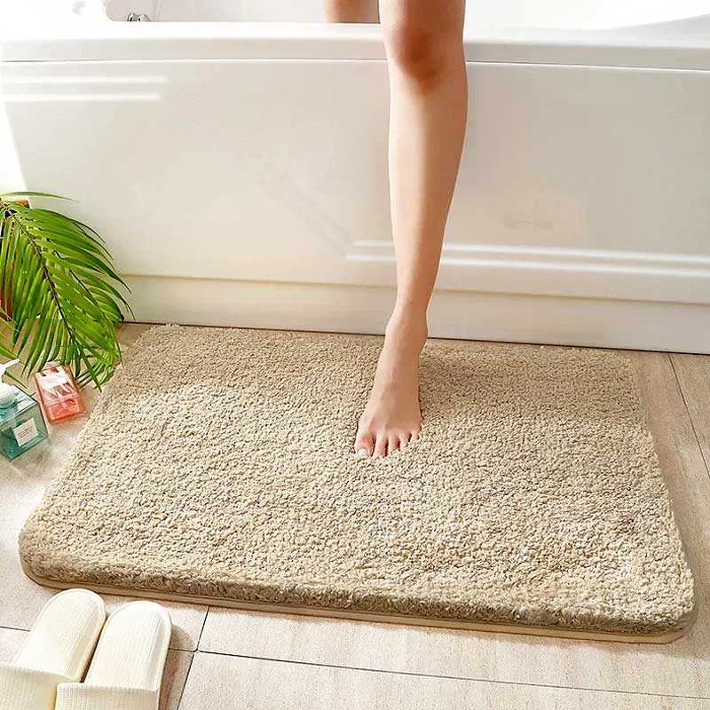 Plushy Non-Slip Bath Mat
