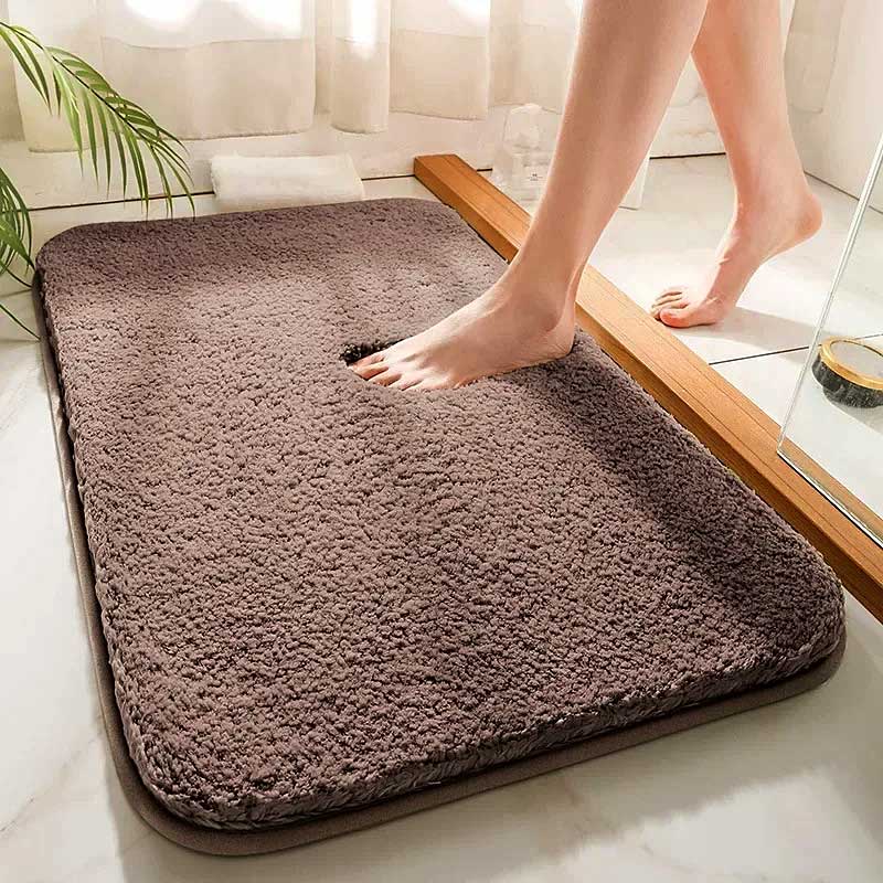 Plushy Non-Slip Bath Mat
