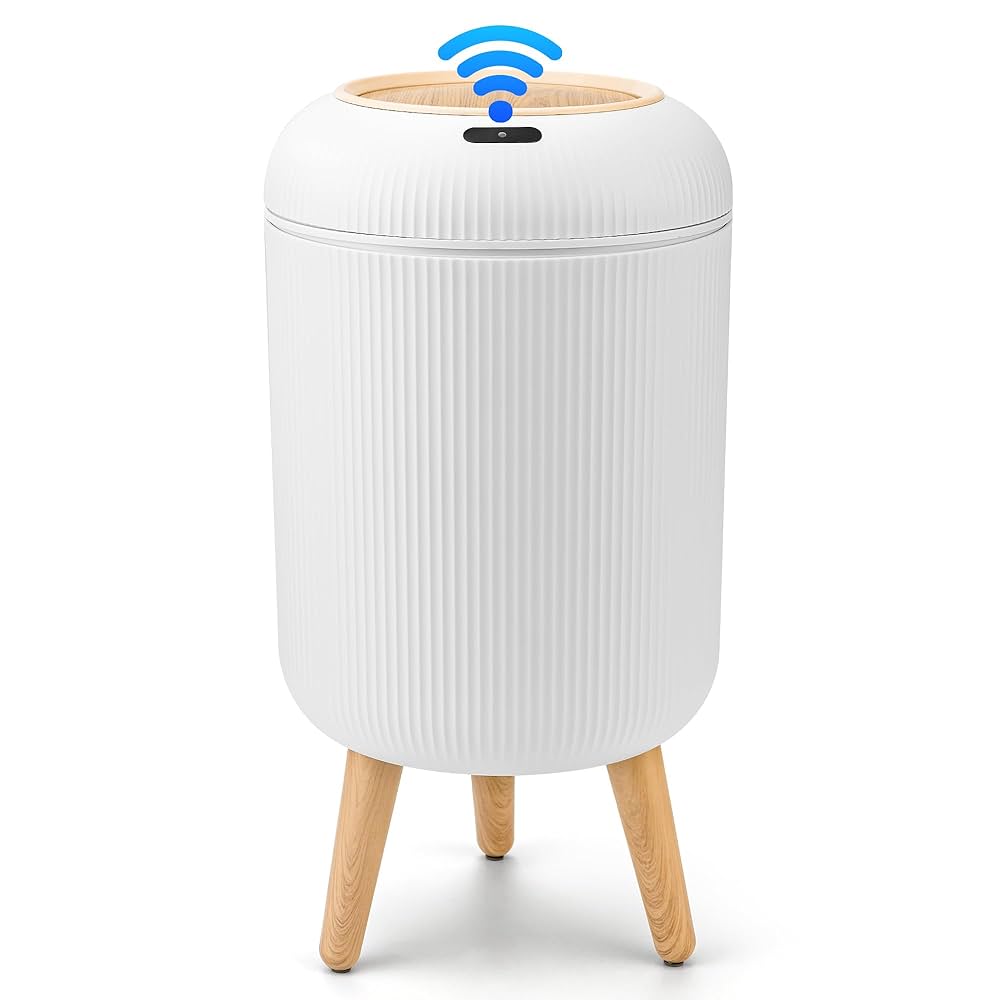 Smart trash can with sensor - premium technology